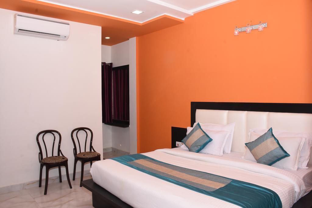 Aaradhya Residency 2*