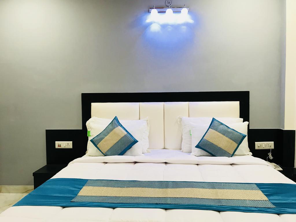 Aaradhya Residency Guest house