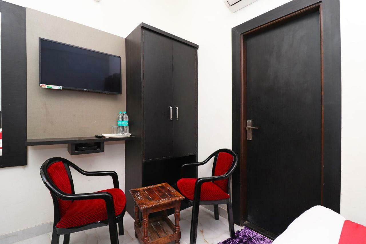 Aaradhya Residency Guest house 2*