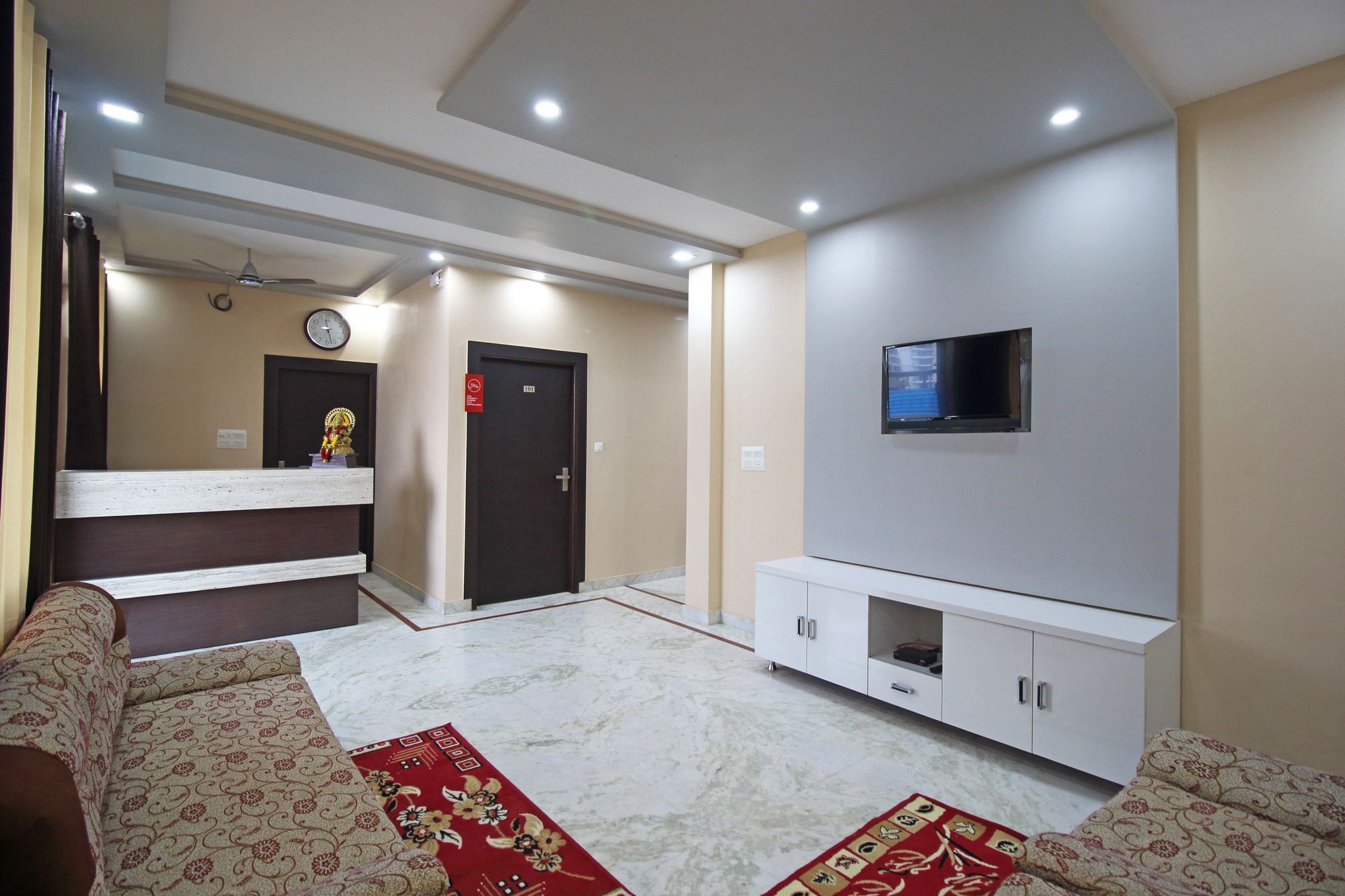 Aaradhya Residency Guest house Agra (Uttar Pradesh)